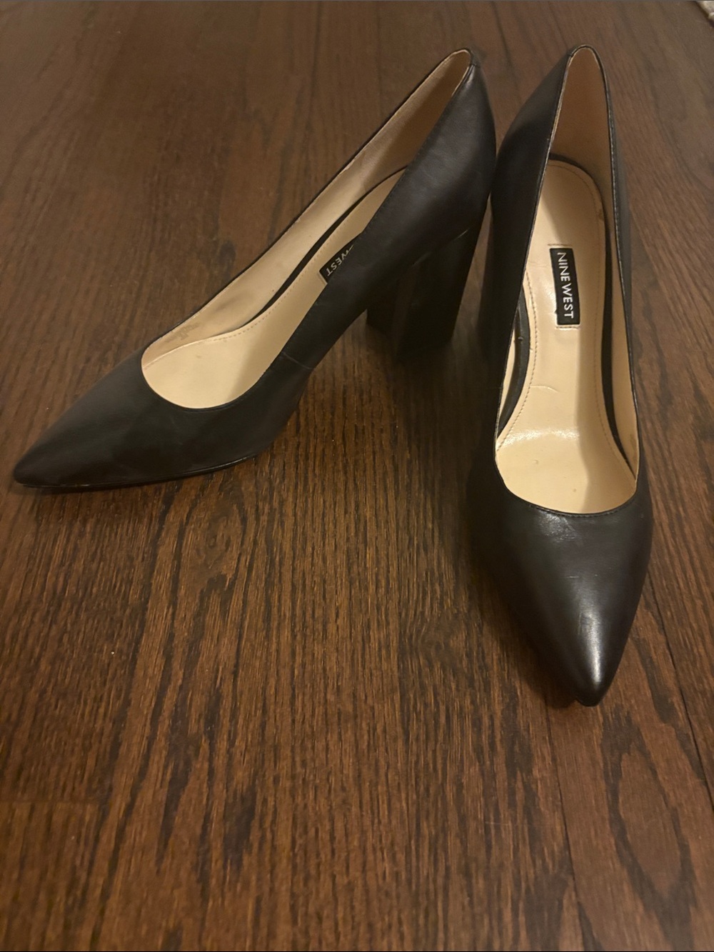 Nine West Black Pointed-Toe Block Heel Pumps - Classic Work-to-Evening